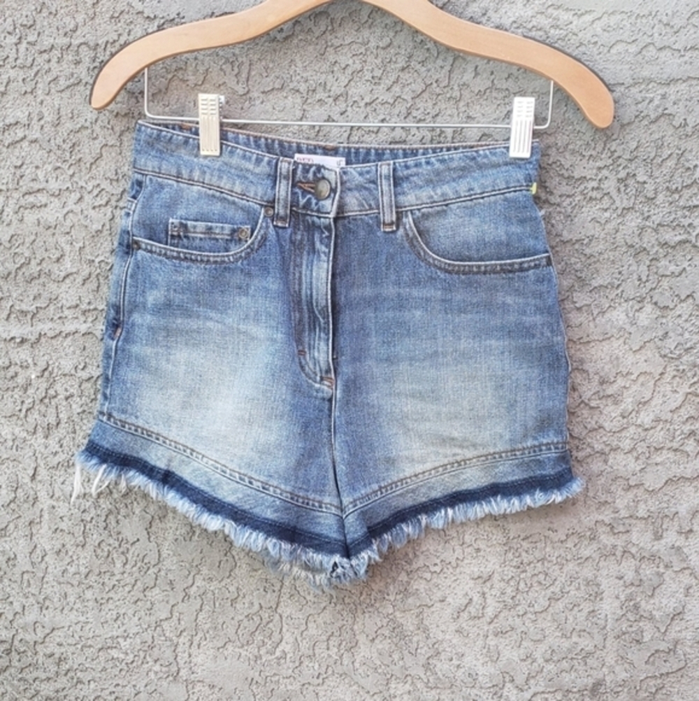 Redβ valentino cute little shorts - Picture 3 of 9